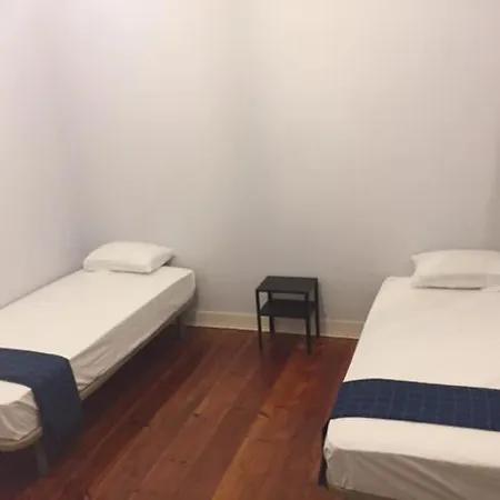 ホステル Casa Dos Reis *