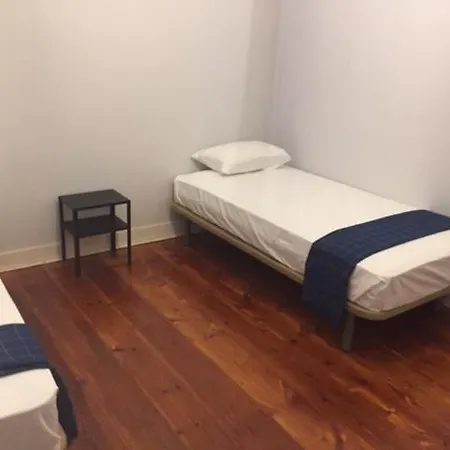 Casa Dos Reis Хостел Лісабон