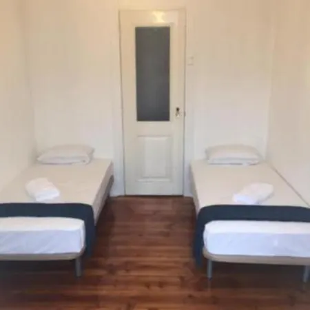 Casa Dos Reis Хостел *